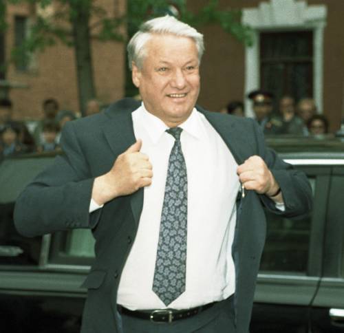 По «Сердечному приступу» Михаила Зыгаря снимут политический триллер о Ельцине